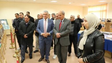 صورة معرض الصور الملكية في جامعة الطفيلة التقنية: احتفاءً باليوبيل الفضي لتولي جلالة الملك عبدالله الثاني سلطاته الدستورية